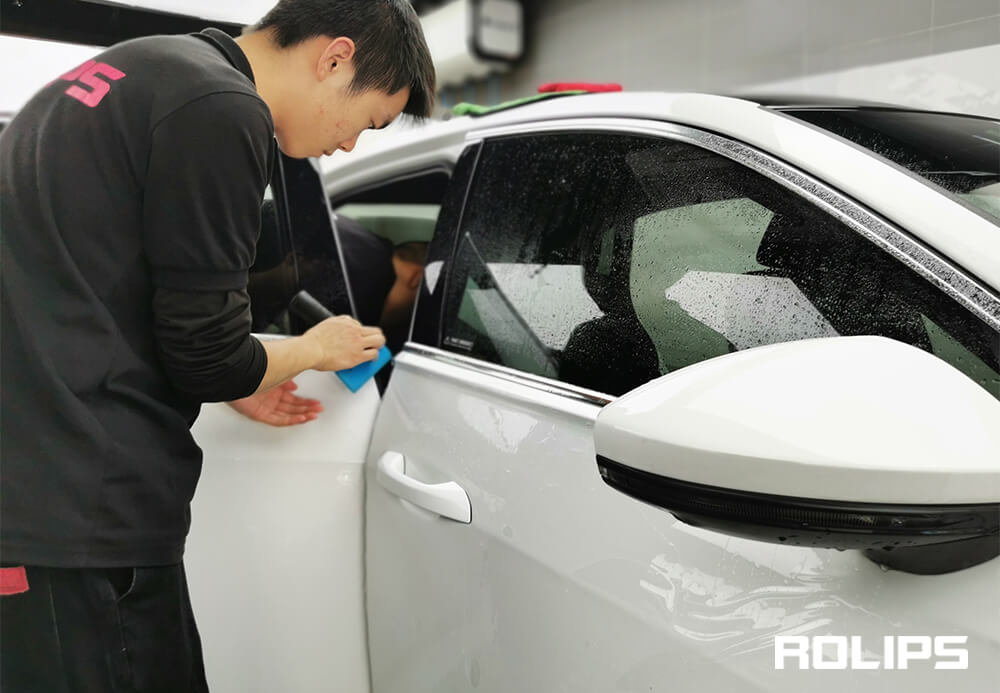 車漆上留下的膠怎么快速清除？（6）